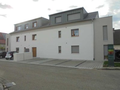 Schöne 3-Zimmer-Obergeschosswohnung eines Neubau-MFH mit 7 WE, KfW-Effizienshaus40+, in Kehl-Marlen
