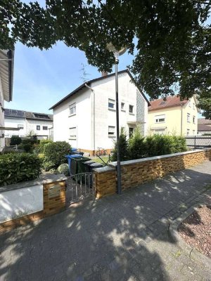 2-Familien-Haus mit Garage in Griesheim