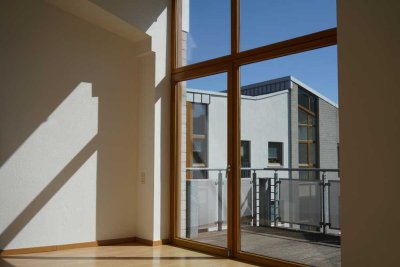 Exklusive 2-Raum-Wohnung, barrierefrei, mit Balkon und EBK im Zentrum von Viersen