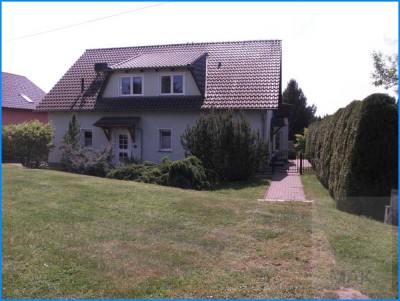 MAK Immobilien:  Haus mit Einliegerwohnung- in Top-Zustand !