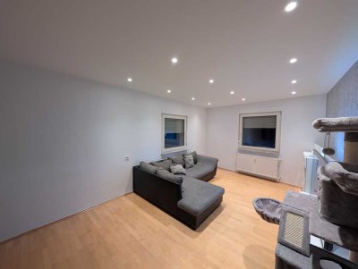 Renovierte 4-Zimmer-Wohnung mit Balkon in Frankweiler