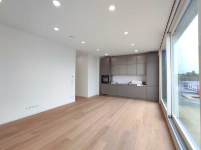 Erstbezug! Exklusives Penthouse in ruhiger Lage mit Klimaanlage & Dachterrasse ☎️ 0178-8236274