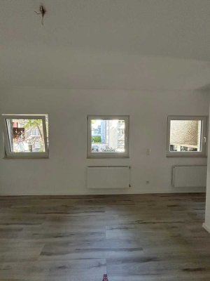 Frischrenovierte Etagenwohnung in Altenessen - Grenze Innenstadt, Nähe Uni