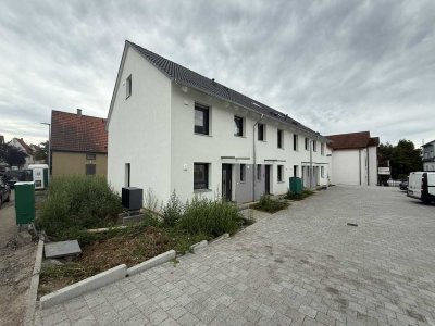 Erstbezug Geschmackvolles 4-Raum-Reihenhaus in Rutesheim