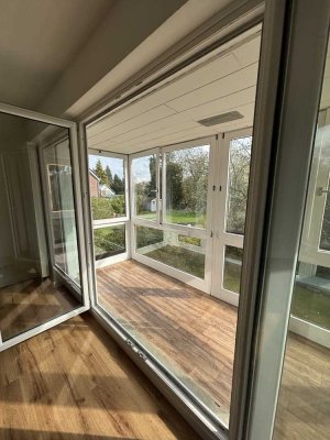 Neu-renovierte 2-Zimmer-Wohnung mit neuer EBK & traumhaftem Gartenblick