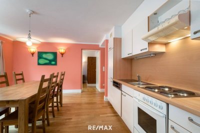 Solides Investment: Großzügige 4-Zimmer-Wohnung mit gesicherten Einnahmen