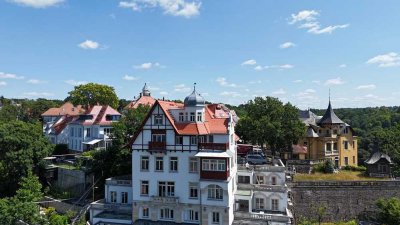 Erstbzg.2025 ! Luxus Studio- Penthouse Ebene m. eig.Lift im Villendenkmal & Traumblick über Dresden!