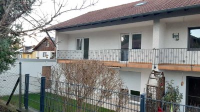 renovierte DHH - SÜD/Terrasse, 3 SZ+Dachgeschoß, Bad/WC/DU/Wanne + Gäste/WC, EGge in MARKT SCHWABEN
