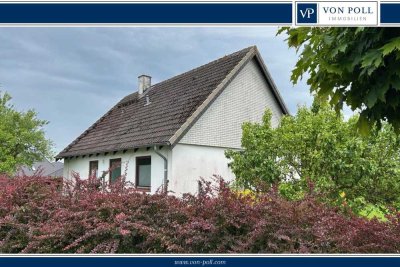 Einfamilienhaus / Wohnen in Ostseenähe mit Teilkeller & Garage