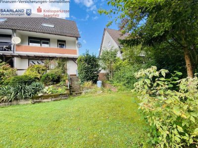 Schönes Wohnhaus mit  Garage in begehrter Höhenlage von Zweibrücken