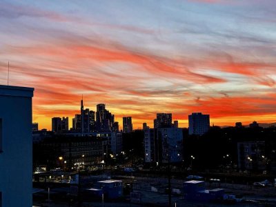 Provisionsfrei & Barrierefrei: Klasse A Skyline-Penthouse nähe EZB am Hafenpark