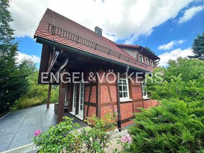 Nachhaltig investieren: Charakterstarkes Fachwerkhaus mit ELW