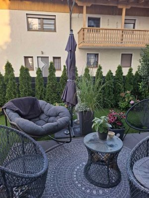 Exklusive 3-Zimmer-Wohnung mit Garten, Terrasse und Garage in Straubing