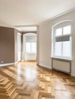 Kapitalanlage: 4-Zimmer-Wohnung mit Balkon in Steglitz - Nahe S-Feuerbachstraße und Schloßstraße