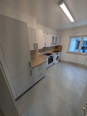 große 3,5 Zimmerwohnung | Zentral in Weil am Rhein | EBK, 1 STPL, gem. Terrasse, Klimaanlage