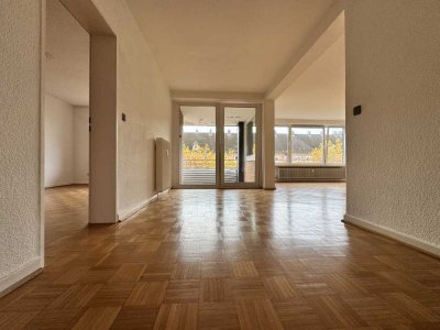 Helle 3-Zimmer Wohnung mit Balkon im 3. OG in Kiel-Schreventeich