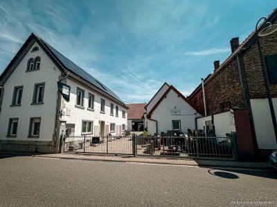 Viel Platz, modernste Technik & voller Charme–dieses Anwesen lässt keine Wünsche offen, Köngernheim