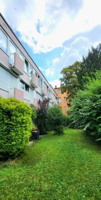 MAXVORSTADT, bezugsfreies renoviertes 1-Zimmer-Appartement mit Balkon