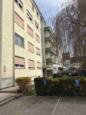 Gut geschnittene 3 Zimmerwohnung!