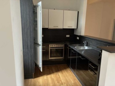 Erdgeschosswohnung mit Terrasse in der City-West