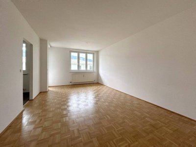 JETZT NOCH SOMMERANGEBOT - 2 MONATE MIETFREI SICHERN - 3 ZIMMER WOHNUNG IN KIRCHDORF