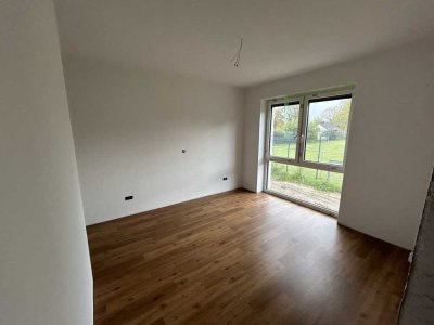 Erstbezug // Moderne 2-Zimmer Neubau Mietwohnung mit Einbauküche in Ahlhorn I Wohnung 11