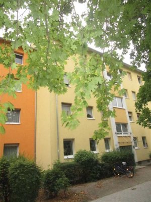 Preiswerte und individuelle 3 Zimmer-Wohnung