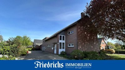 Gepflegtes Zweifamilienhaus mit zwei Garagen und Garten in ruhiger Lage von Bad Zwischenahn-Wehnen