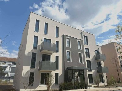 Helle 4-Zimmer-Wohnung mit Einbauküche