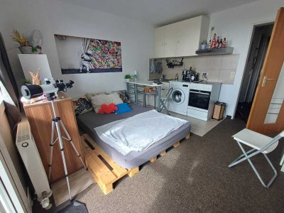 Stillvolle Vollmöbel 1 - Zimmer - Wohnung mit Balkon und EBK in Lahr.

500 € - 25 m² - 1.0 Zi.