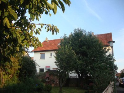 2 Zimmerwohnung/DG in Hanau-Steinheim 5 Min. zur S-Bahn