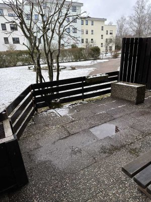 Sonnige 1 1/2 Zi Wohnung mit Terrasse