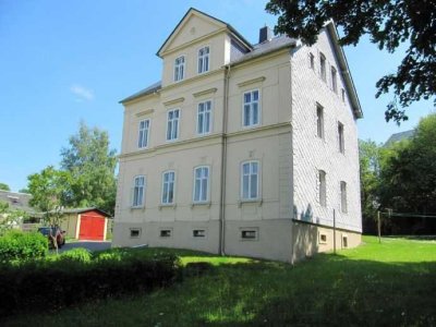 IHRE neue Etagenwohnung in ländlicher Idylle erwartet SIE !