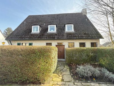 Charmantes Einfamilienhaus in Essen-Heisingen mit 7 Zimmern und großem Garten