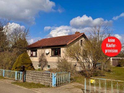 HORN IMMOBILIEN ++ Einfamilienhaus in Grambow, sehr ruhige Lage und viel Platz
