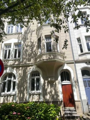 Sehr schöne Altbauwohnung in ruhiger Lage in Wuppertal Barmen - am  Rott.