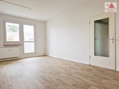 Schon entdeckt? - Moderne 4-Raum-Wohnung mit Balkon in Klingenberg