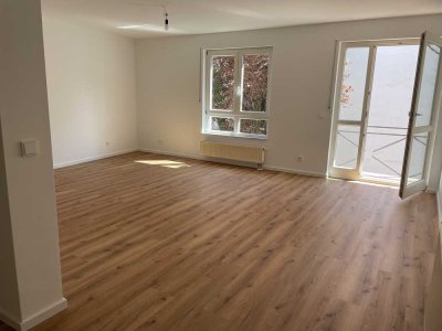 Großzügige 4 Raumwohnung  – Erstbezug nach Renovierung in ruhiger zentraler Lage