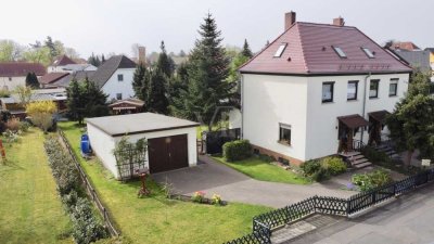 Wohnen im Herzen des Leipziger Neuseenlandes: Doppelhaushälfte mit Garten, Balkon und Sauna