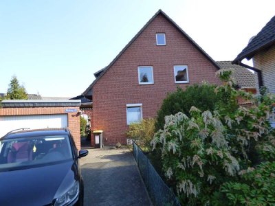 Großzügiges Zweifamilienhaus