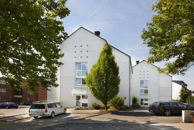 Helle. sehr gepflegte Wohnung mit Balkon -  in top Lage