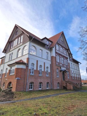 Sonnige 3-Raum-Wohnung mit Balkon