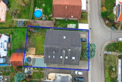 "Selber einziehen und Kapitalanlage: Vielseitiges Mehrfamilienhaus mit attraktiven Mieteinnahmen"