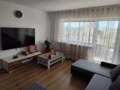 Helle 4-Zimmer-Wohnung mit 2 Balkonen, moderner EBK & Gartenmitbenutzung – ideal für Familien!