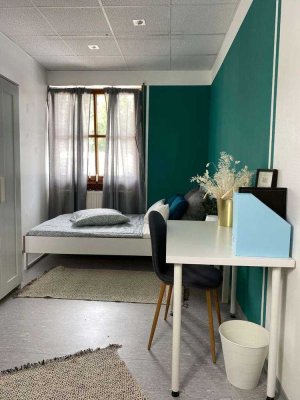 Vollmöbliertes WG Zimmer ( Announcment) / Shared Apartment in Magstadt  ab 01.06.2024