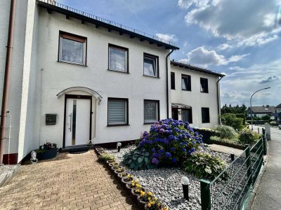 Geräumiges Reihenhaus oder 2-Familienhaus