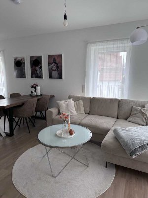 Freundliche und sanierte 4,5-Zimmer-Maisonette-Wohnung mit Balkon in Horn-Bad Meinberg