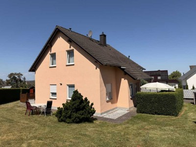 Einfamilienhaus in Mermuth, Randlage zu verkaufen.