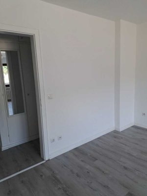 1-Zimmer-Wohnung mit Balkon in Bonn