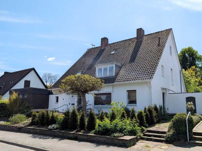 Charmantes und repräsentatives Einfamilienhaus auf großem Grundstück